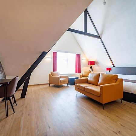 Bastion Hotel Apeldoorn Het Loo Экстерьер фото