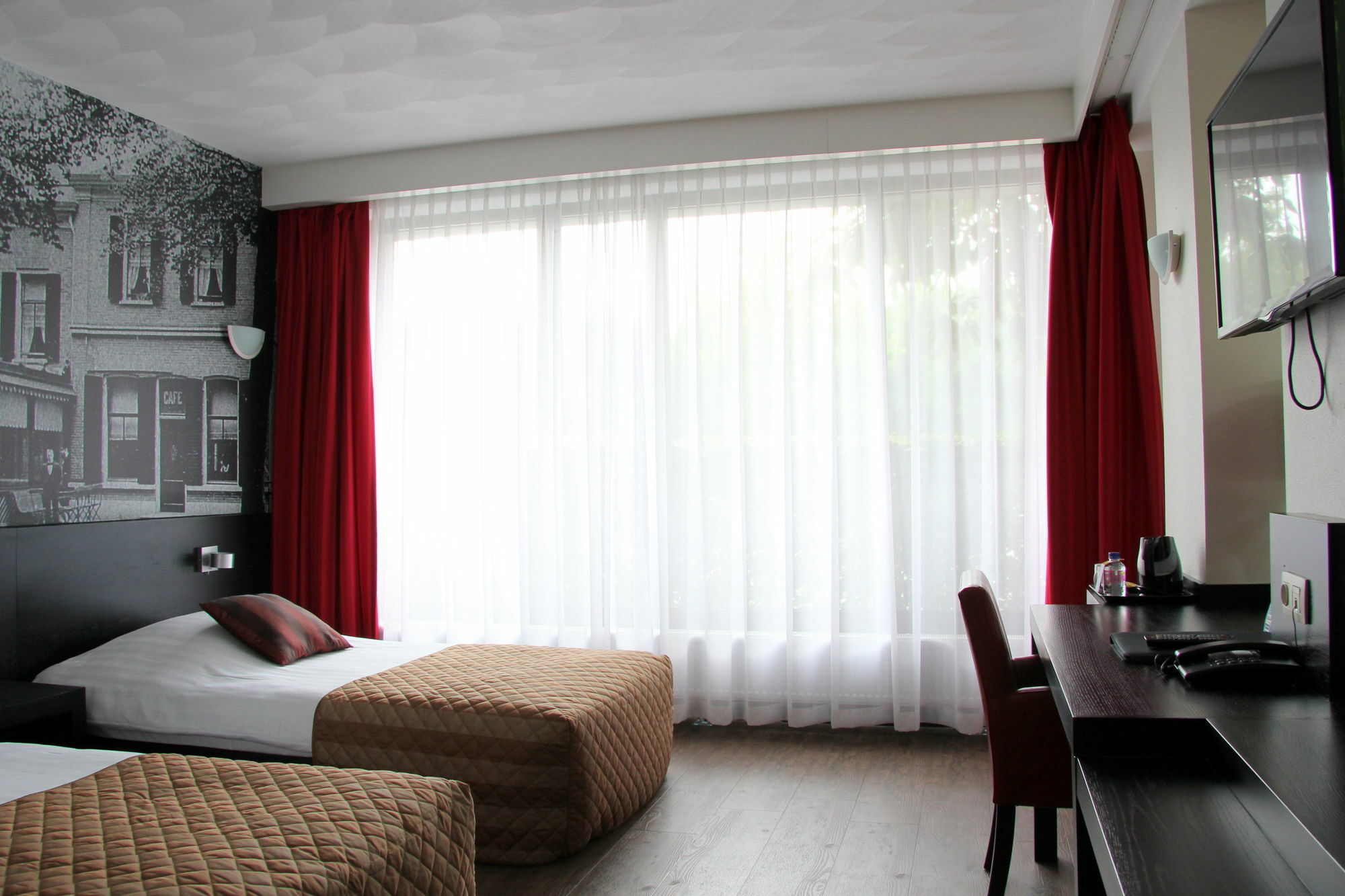 Bastion Hotel Apeldoorn Het Loo Экстерьер фото