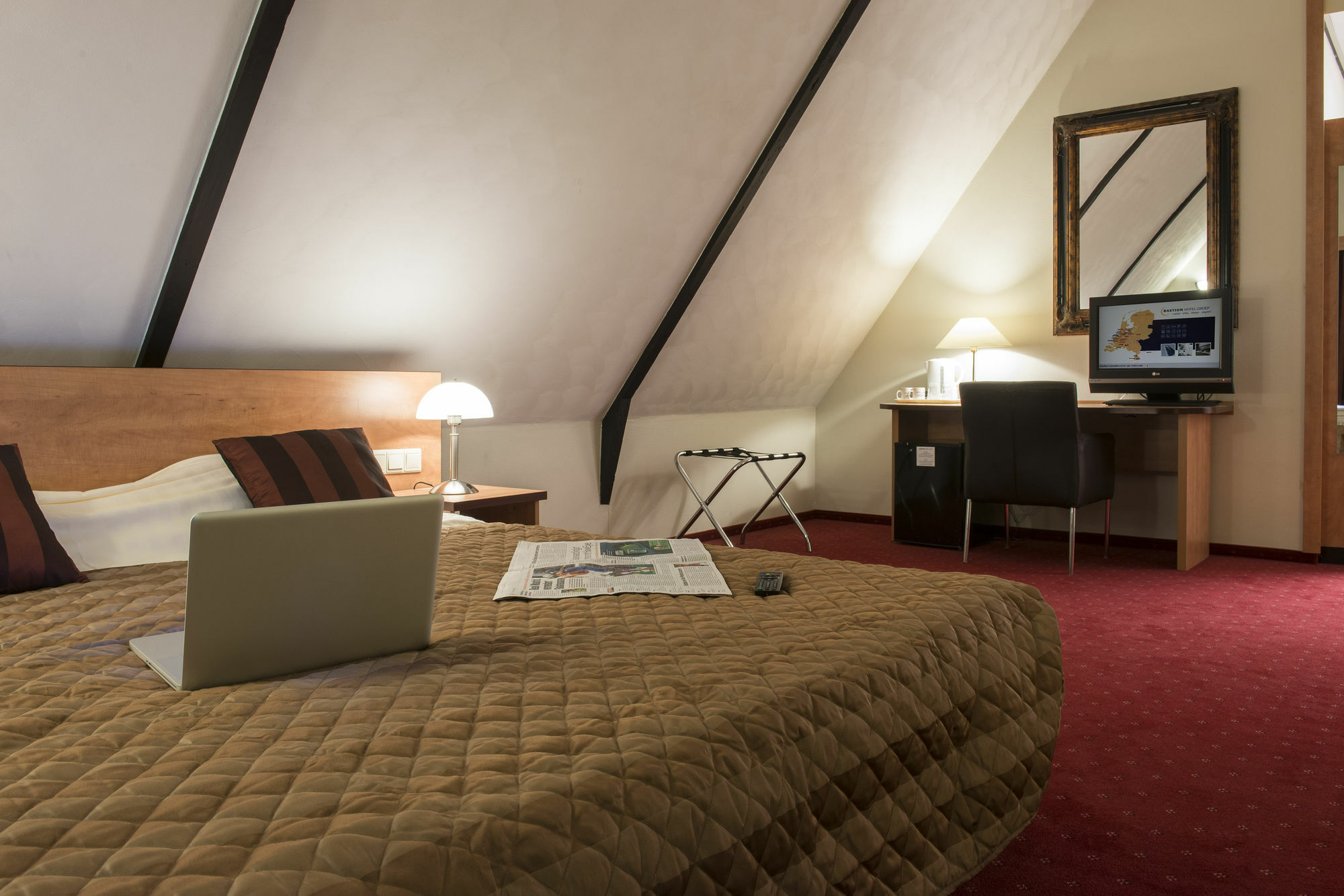Bastion Hotel Apeldoorn Het Loo Экстерьер фото