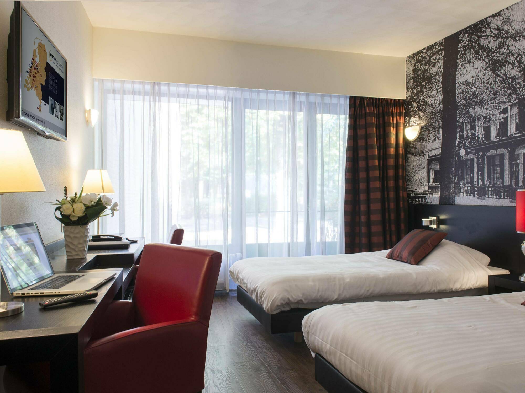 Bastion Hotel Apeldoorn Het Loo Экстерьер фото